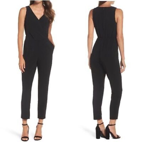 Ali & Jay Sleeveless Jumpsuit Size Large Black Asymmetrical V-Neck Slim Leg EUC - Picture 2 of 7